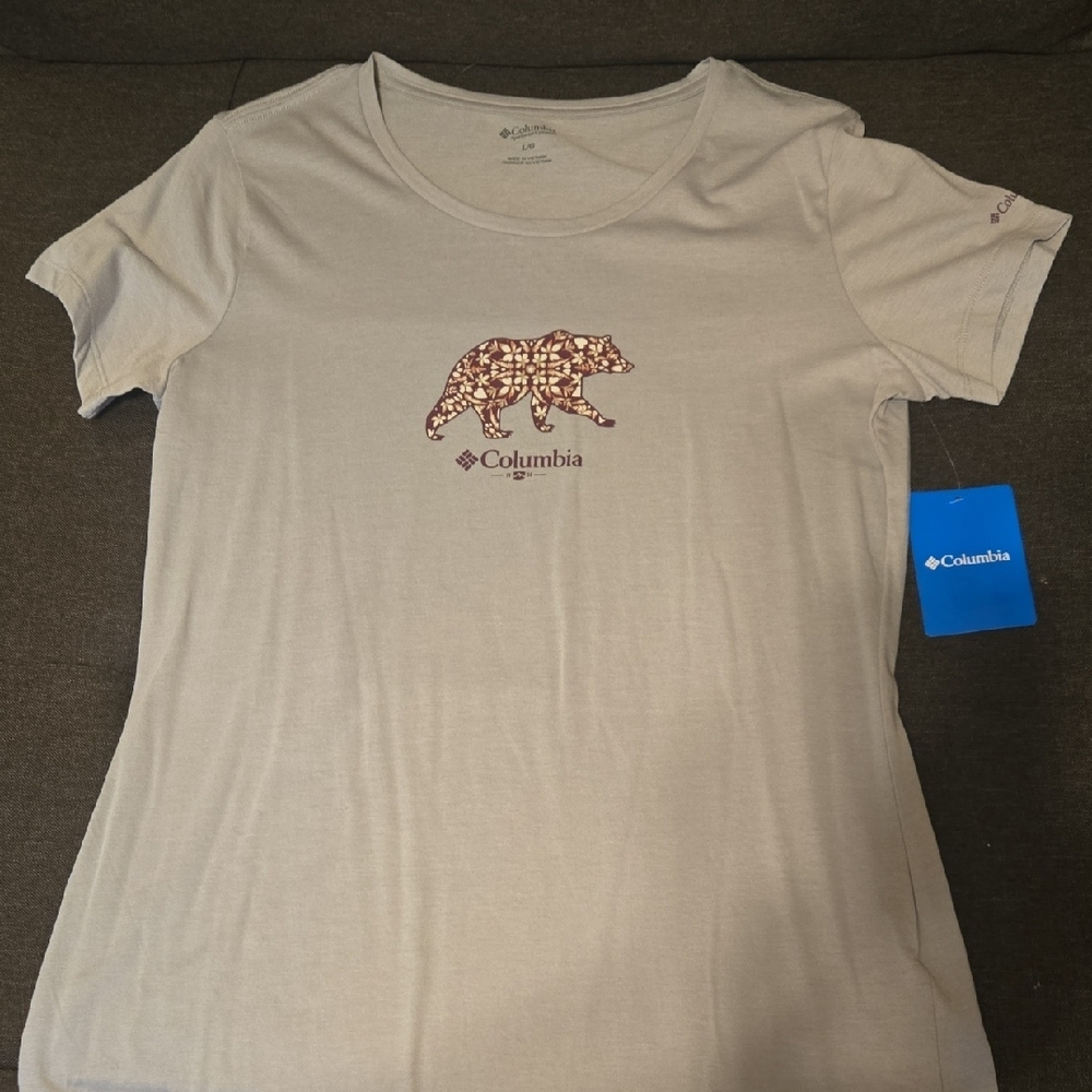 Columbia Women's Gray Graphic T-Shirt